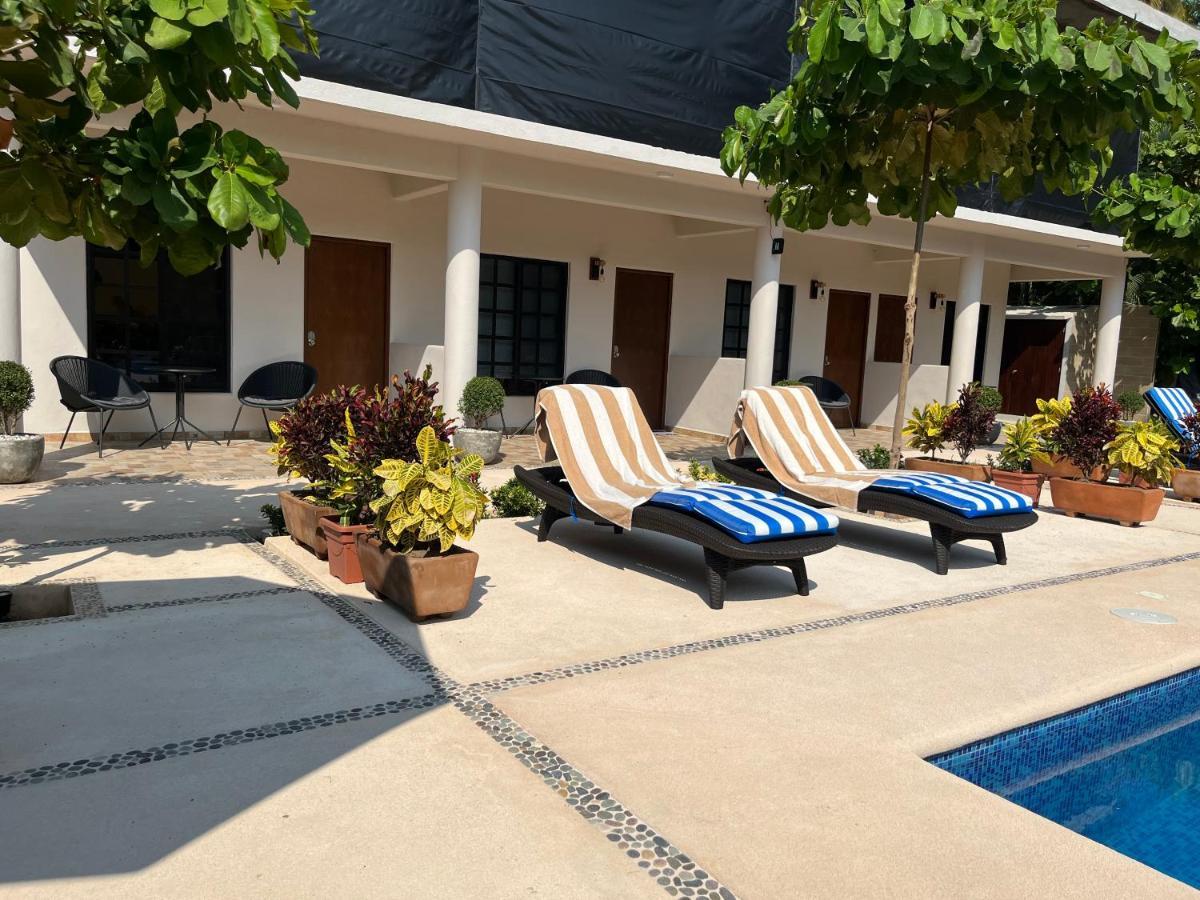 Natura Hotel & Villas Zihuatanejo Luaran gambar